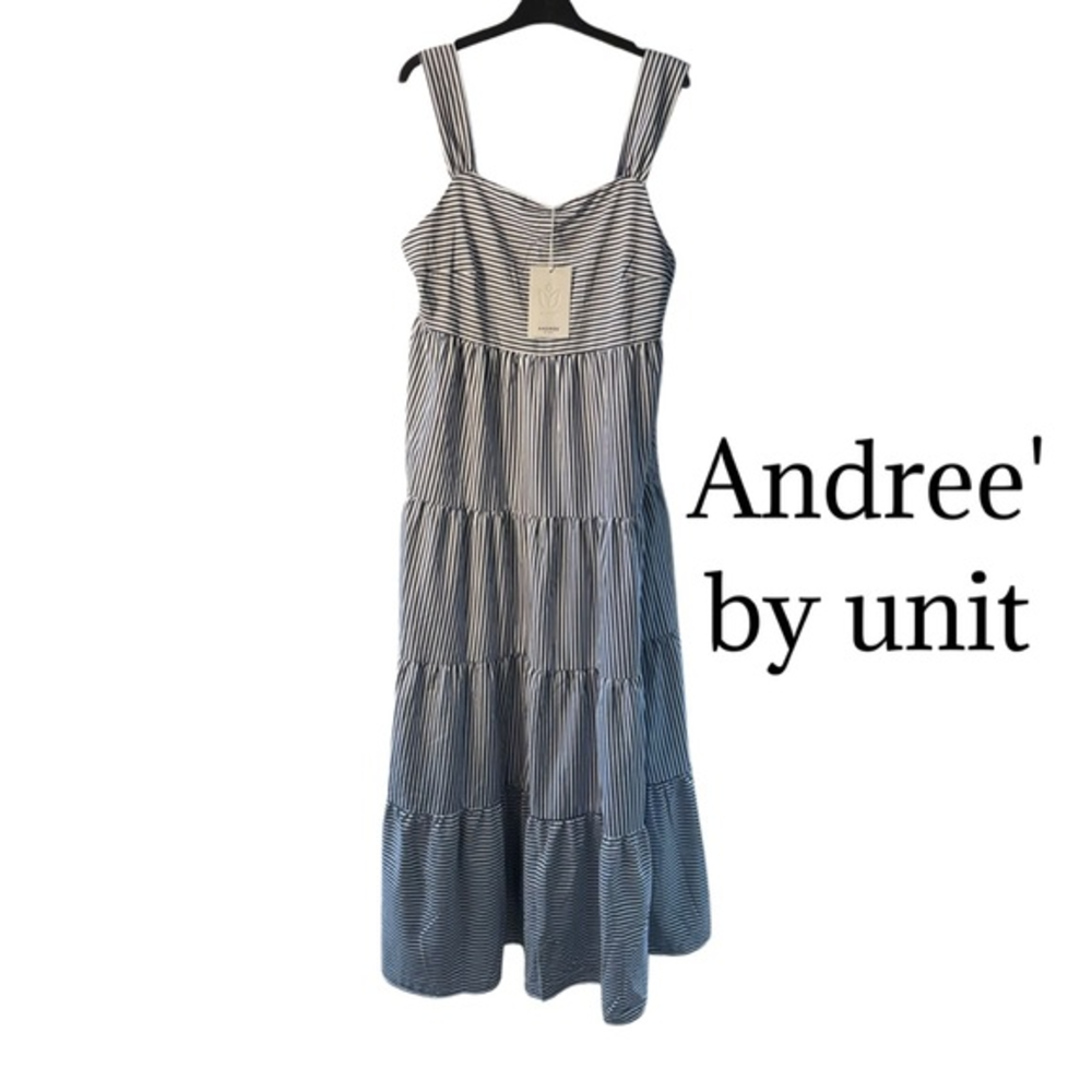 NEW 🎁🌞Andree' by Unit (LA) Navy/White lined dress NWT - Size 8 - New with Tags